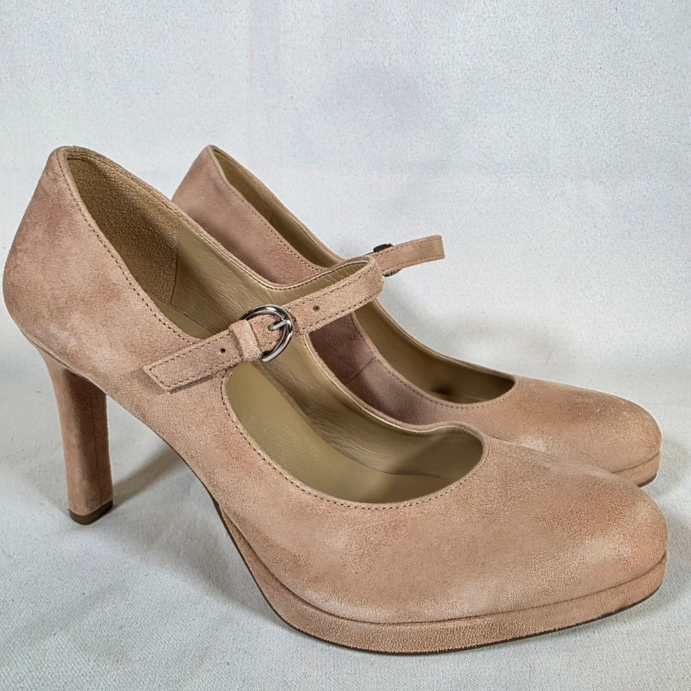 NWOB Naturalizer Talissa Nude Womens 8.5 Mary Jane Platform Heels Suede